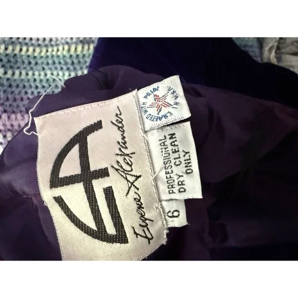 Eugene Alexander deep purple velvet strapless jeweled gown size 6.‎ 1980s Glam - Picture 2 of 11